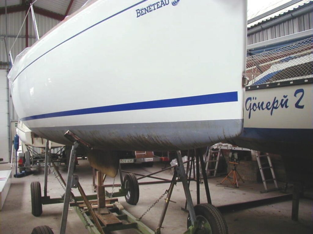 Unterwasseranstrich First 211