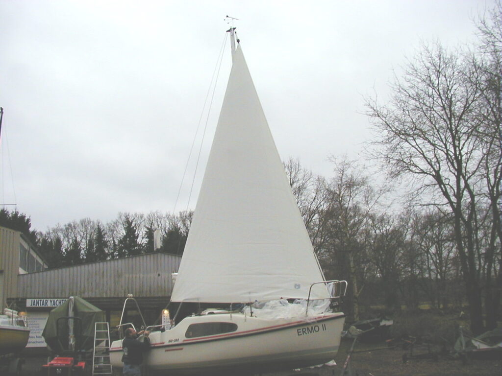 Genua Hai 590