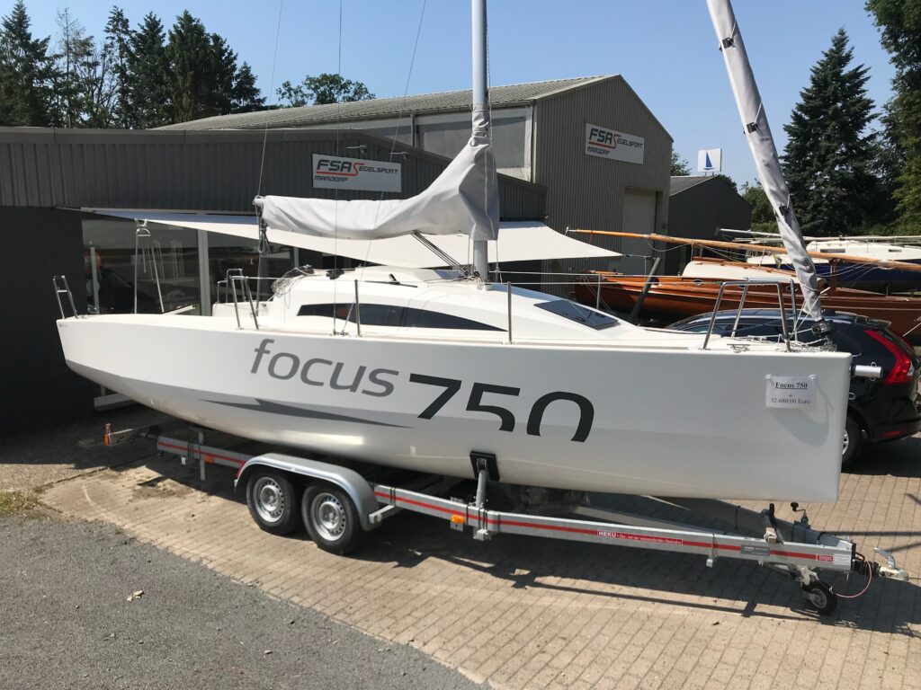 Baumpersenning Focus 750