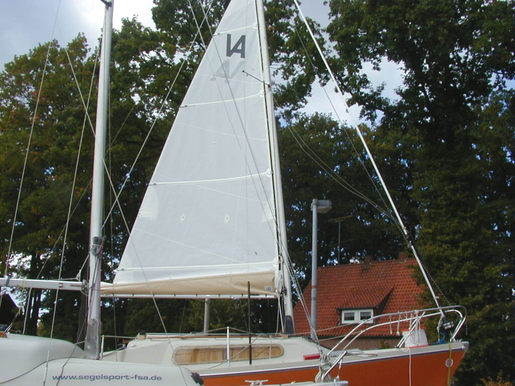 Großsegel Varianta 65  – 2